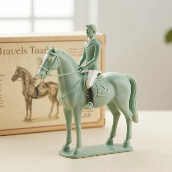 Illustrative: matte Traditional-scale Man O' War, near-mint with original box